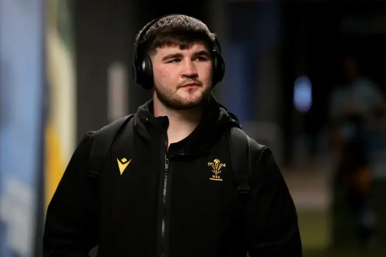 Home-Grown Hooker Harry Thomas Signs New Contract with Scarlets