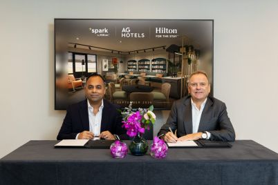 AG-Hotels-Group-and-Hilton-signing-announcement-scaled.jpg
