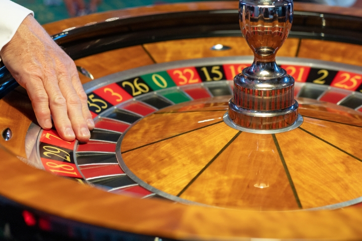 UKG-casino-staff.jpg